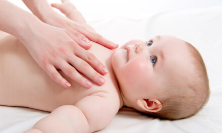 10 Razões para dar massagem ao bebé