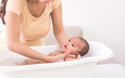 Medidas de segurança com o banho do bebé
