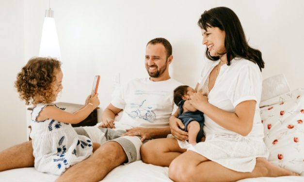 Casais com filhos expressam menor perturbação emocional face à pandemia