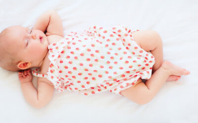 Estudo revela que cérebro e corpo do bebé estão ativos mais tempo durante sono